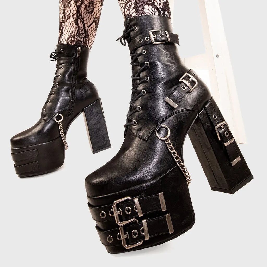 Diligence Chunky Platform Ankle Boots lamodawebsite