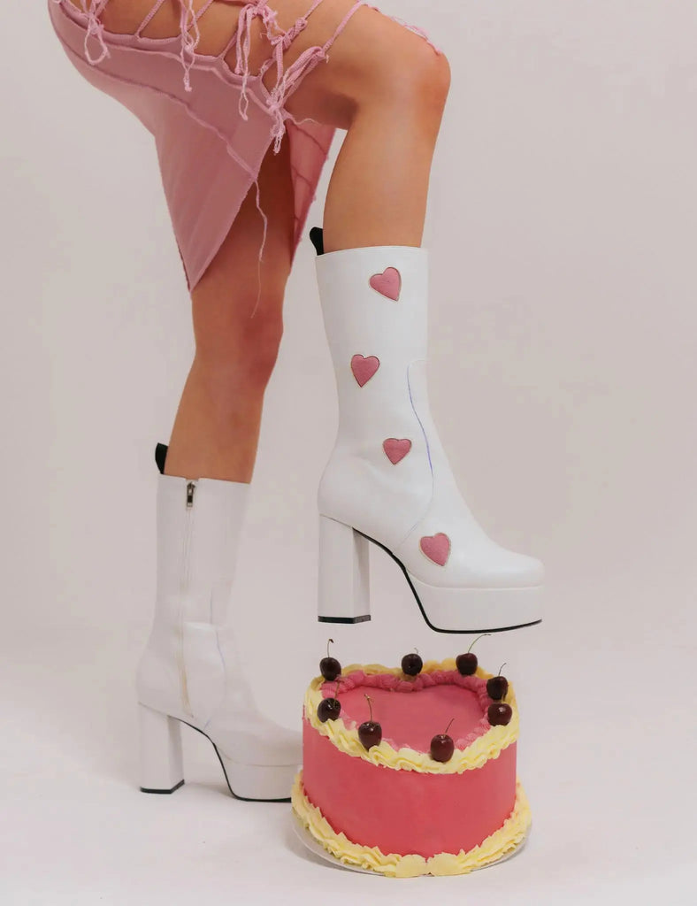 Game Of Love Platform Calf Boots lamodawebsite