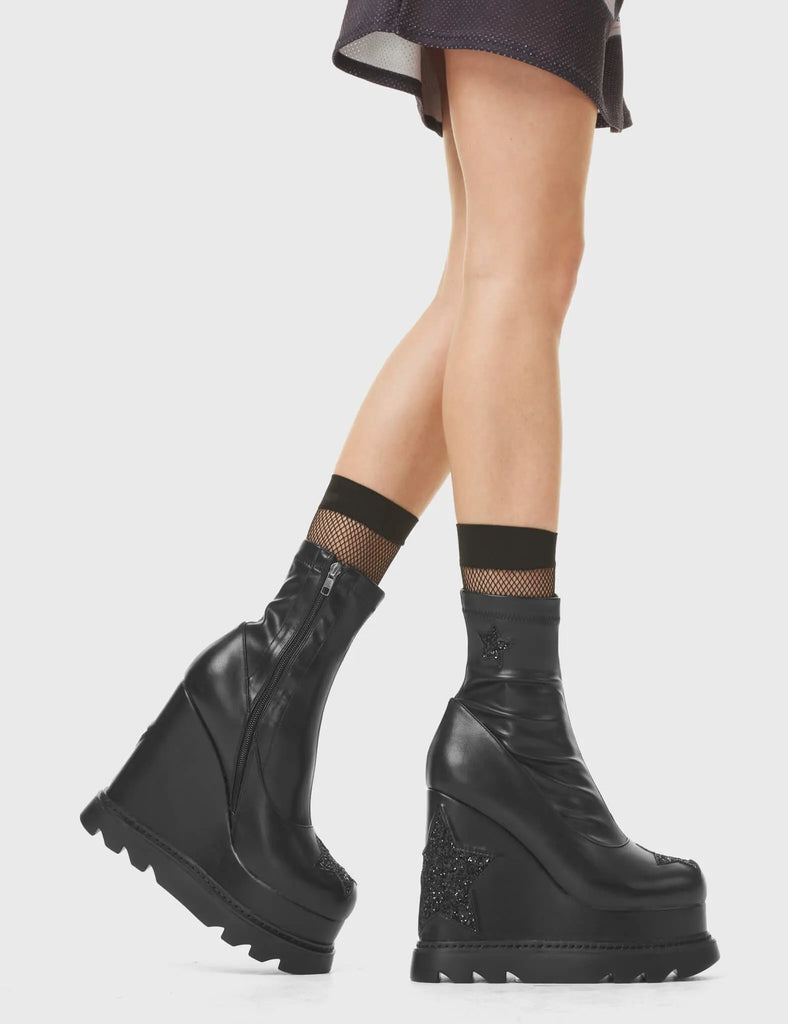 Hands Down Chunky Platform Ankle Boots LAMODA