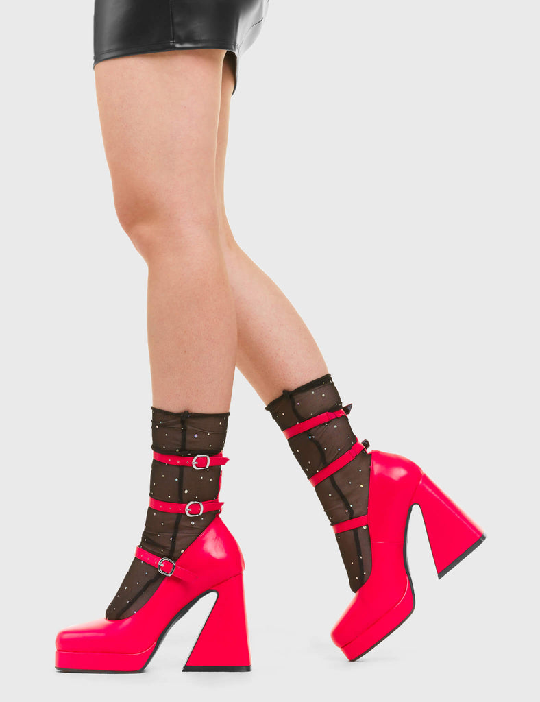STRAPPED IN Patchboard Platform Heels in Fuchsia faux leather. These platform heels feature three adjustable straps with silver buckles and eyelets. Made with eco-friendly materials and 100% cruelty-free, these platform boots are as ethical as they are chic. - Platform Height - Three adjustable strap - Silver buckles and Eyelets - Flared heel - Pointed toe - High Heel - 100% vegan SKU: LMF 3760 - FuchsiaPU