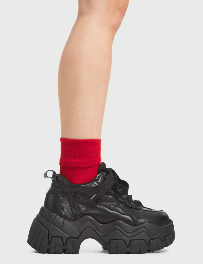 Struttin' Chunky Platform Sneakers LAMODA